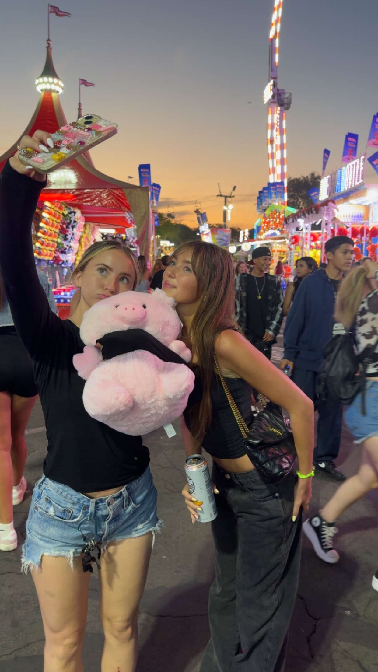 chloerosenbaum snapchat image archive image