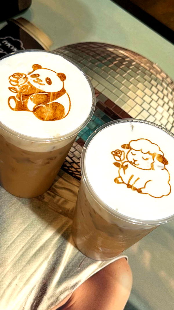 chloerosenbaum image ~ Altpins