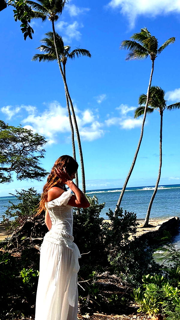 chloerosenbaum image ~ Altpins