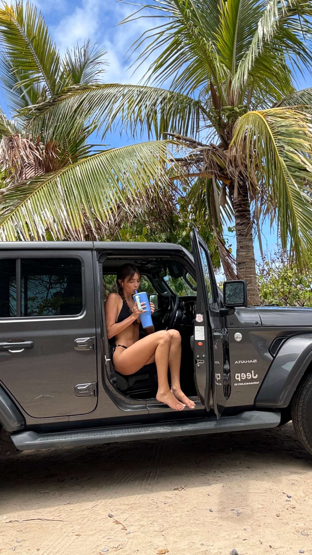 chloerosenbaum snapchat image archive image