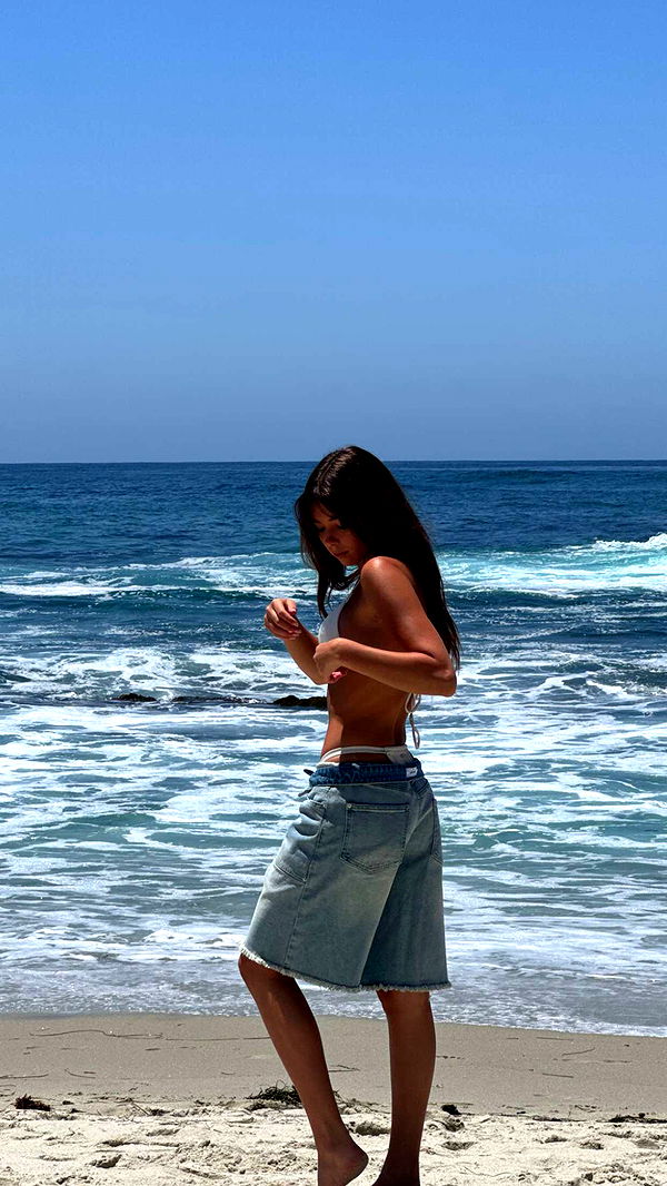 chloerosenbaum image ~ Altpins