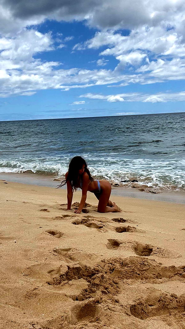 chloerosenbaum image ~ Altpins