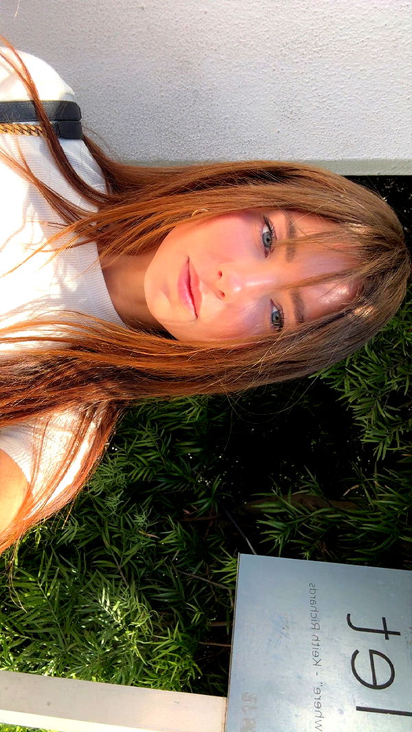 chloerosenbaum image ~ Altpins