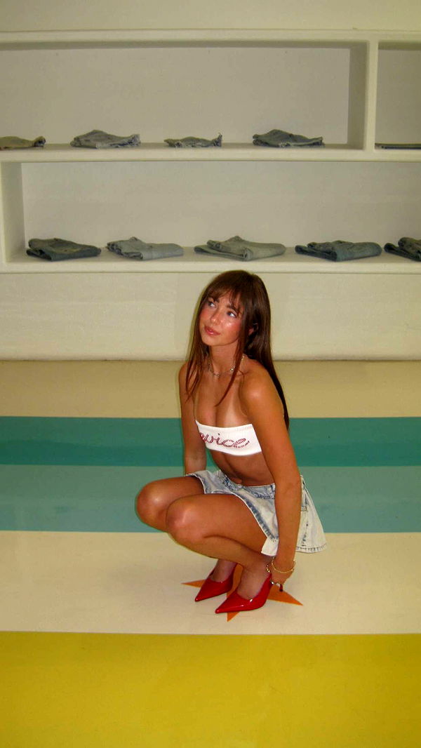 chloerosenbaum image ~ Altpins