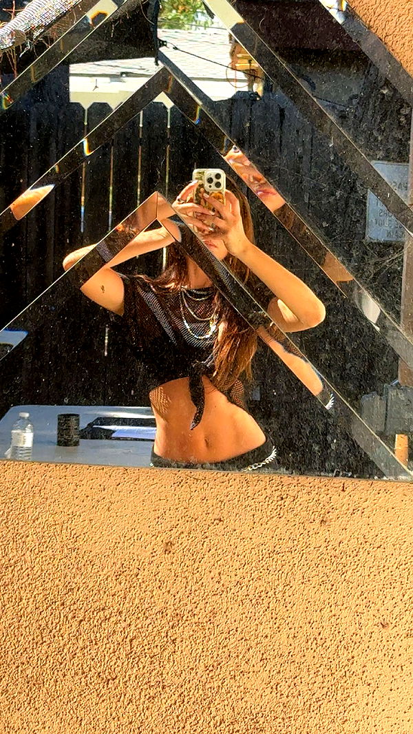 chloerosenbaum image ~ Altpins