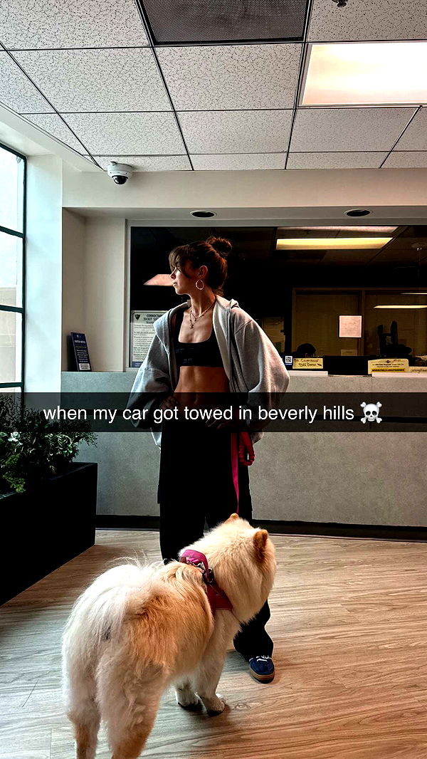 chloerosenbaum image ~ Altpins