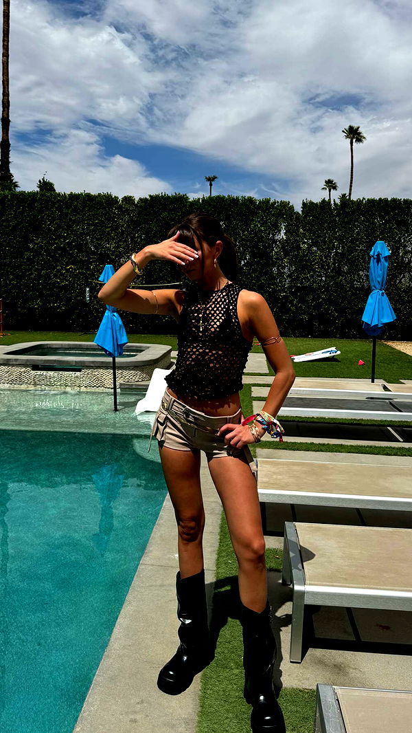 chloerosenbaum image ~ Altpins