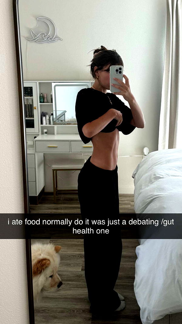 chloerosenbaum image ~ Altpins