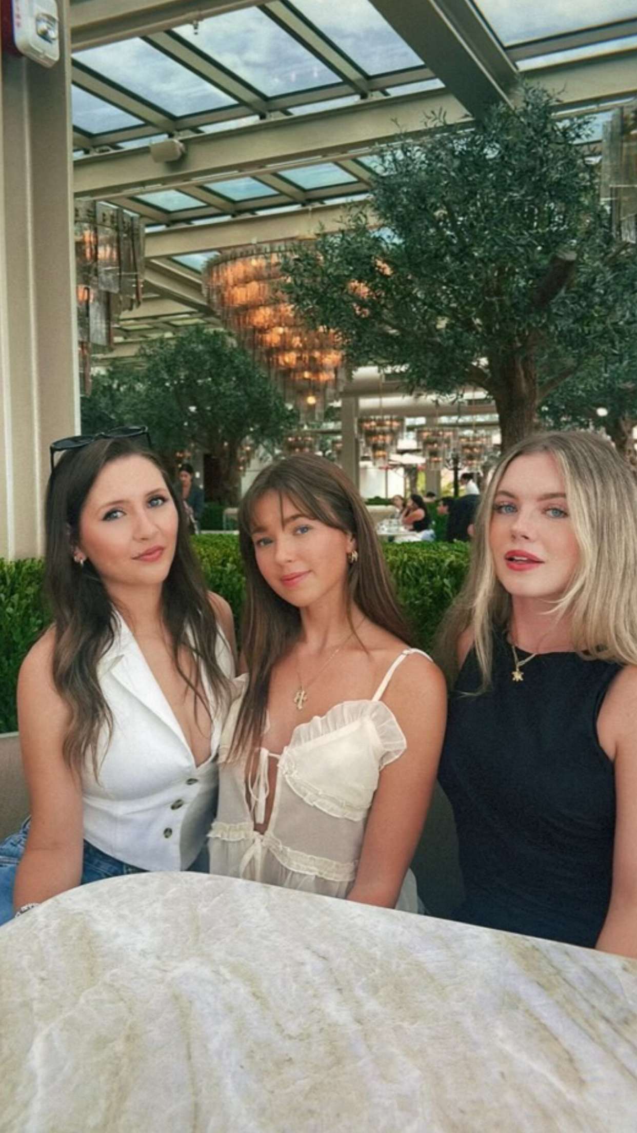 chloerosenbaum snapchat image archive image