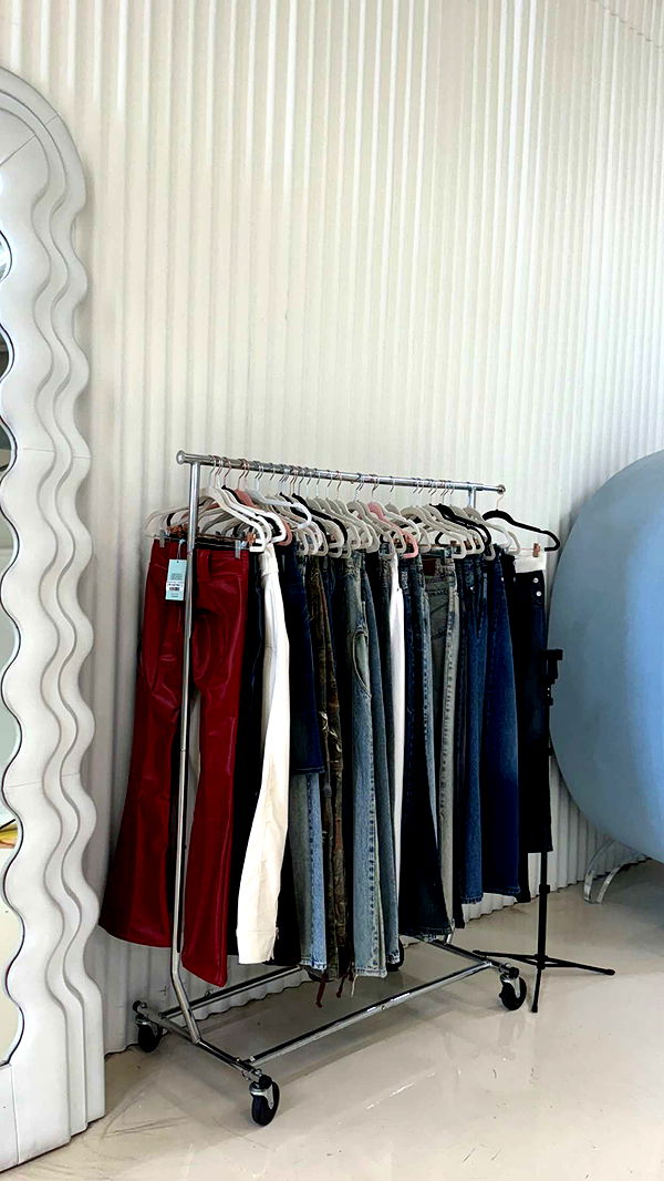 chloerosenbaum image ~ Altpins