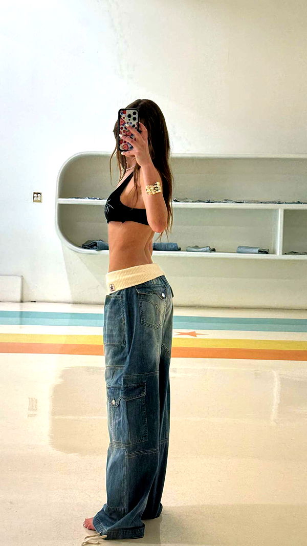 chloerosenbaum image ~ Altpins