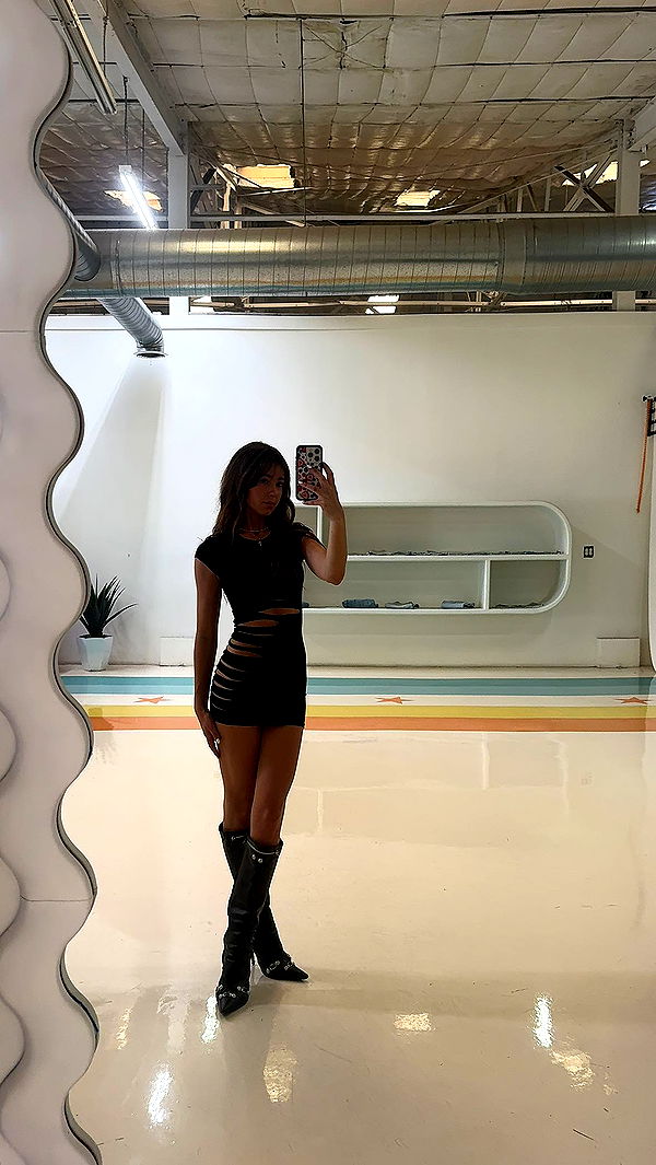 chloerosenbaum image ~ Altpins