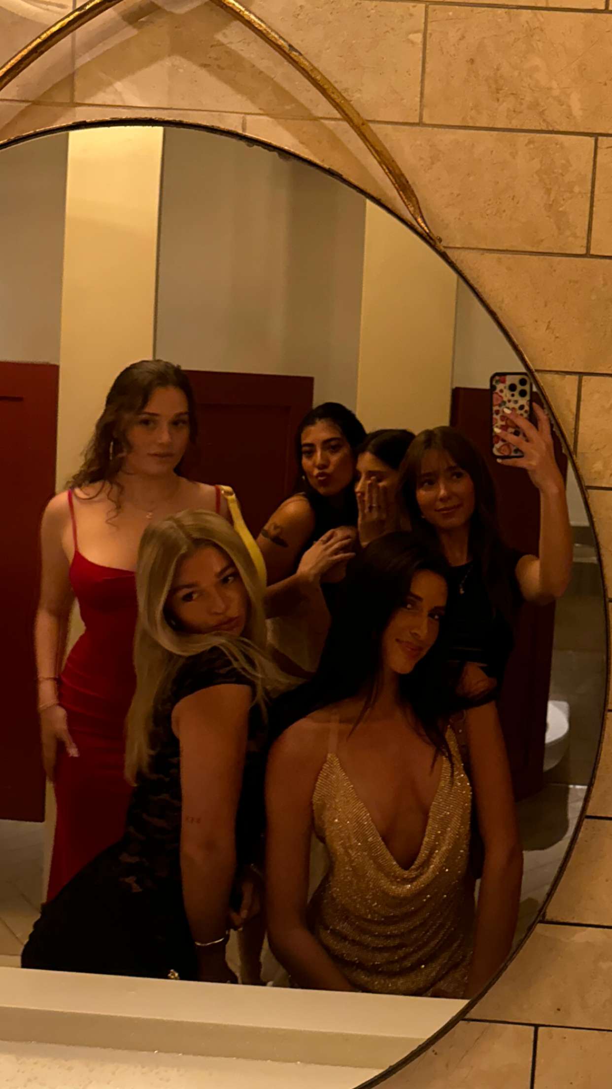 chloerosenbaum snapchat image archive image