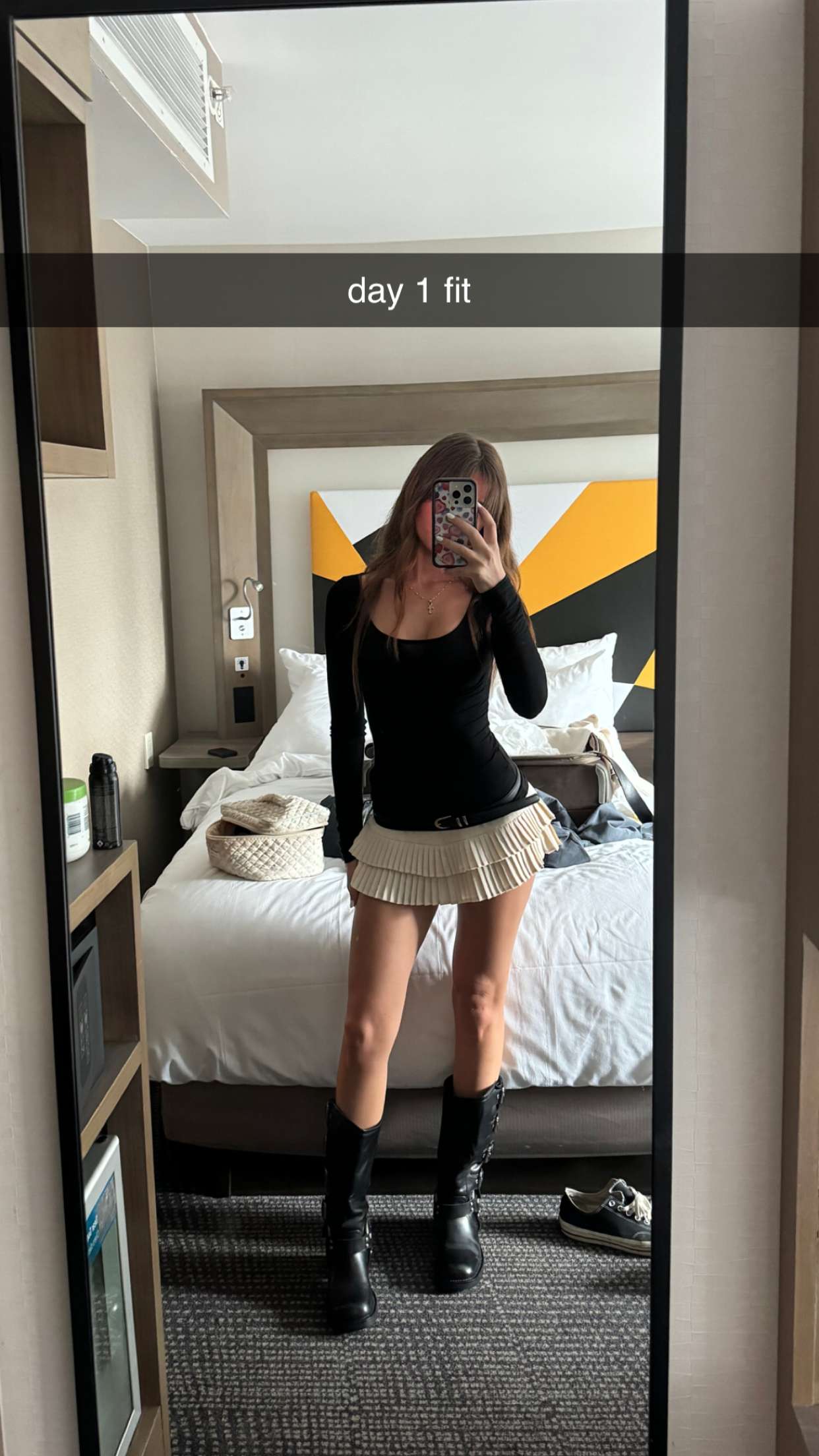 chloerosenbaum snapchat image archive image