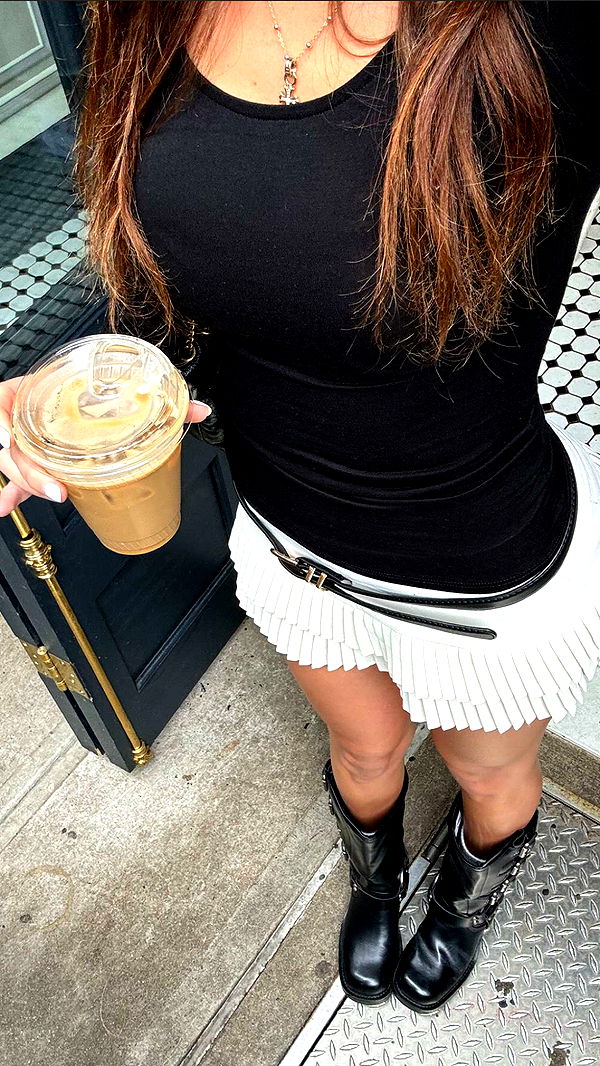 chloerosenbaum image ~ Altpins