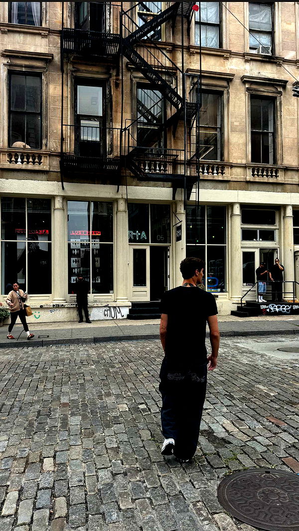 chloerosenbaum image ~ Altpins