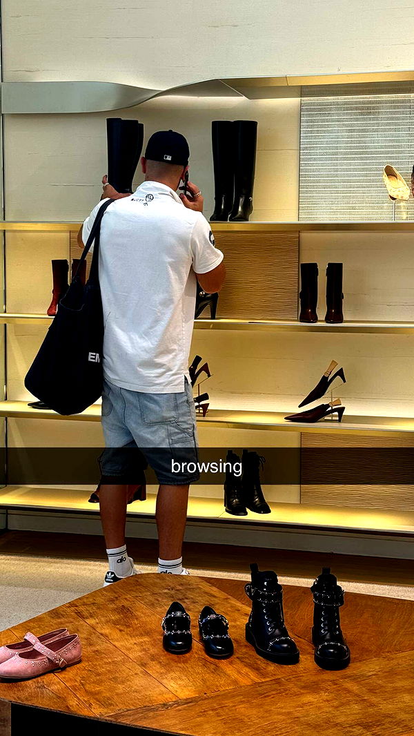 chloerosenbaum image ~ Altpins