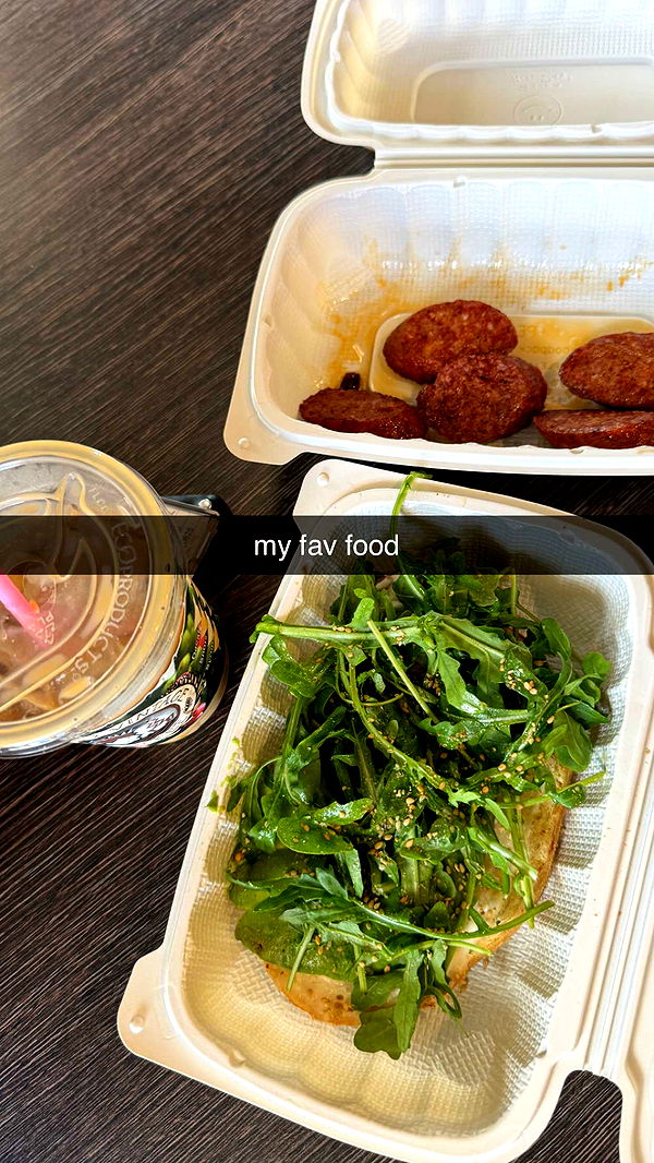 chloerosenbaum image ~ Altpins