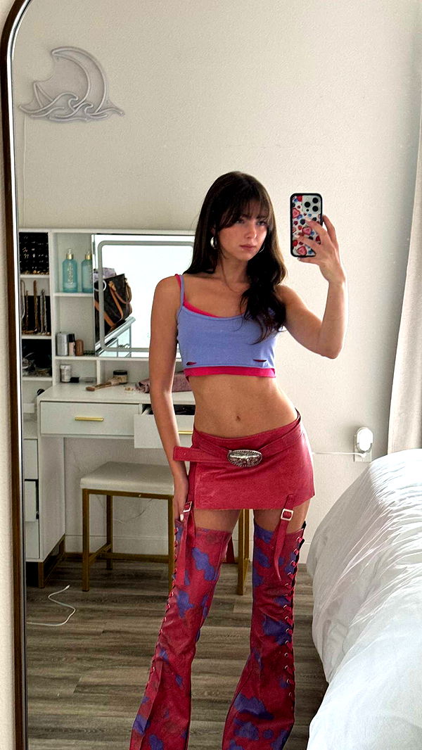 chloerosenbaum image ~ Altpins