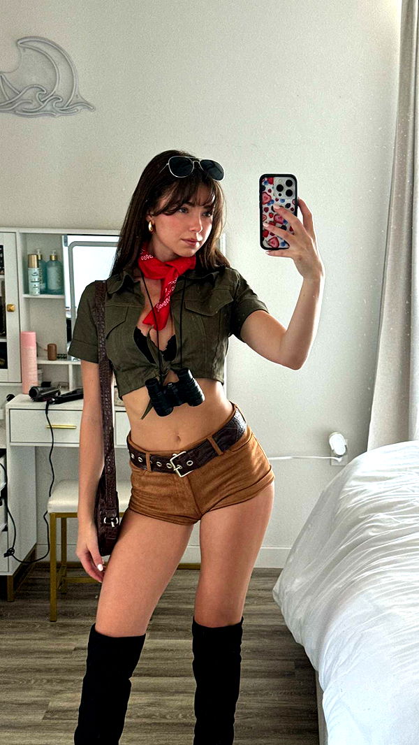 chloerosenbaum image ~ Altpins