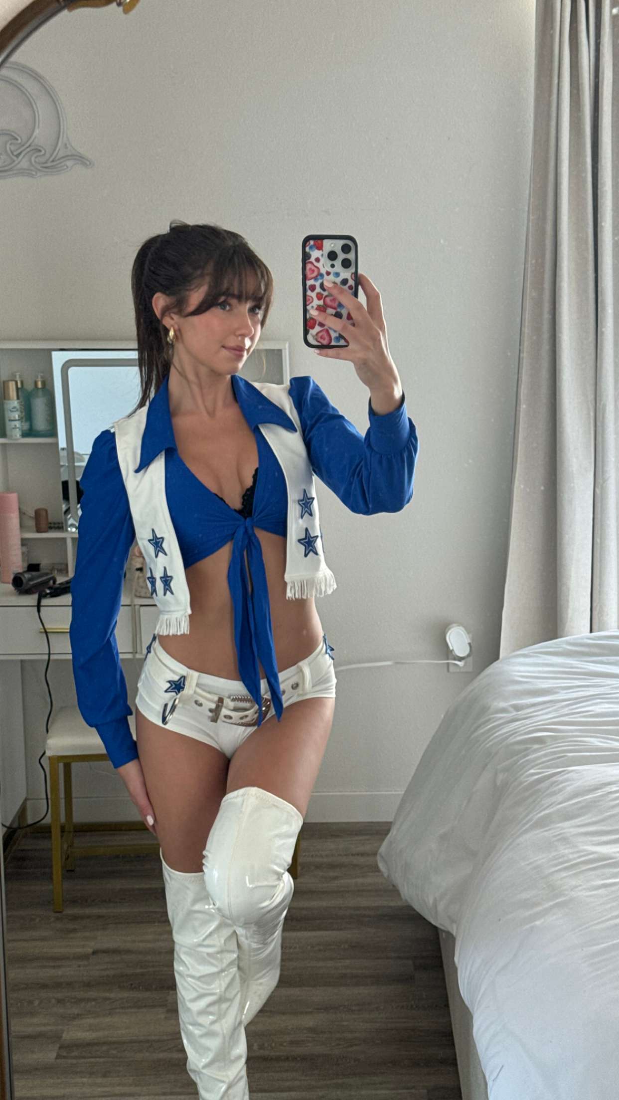 chloerosenbaum snapchat image archive image