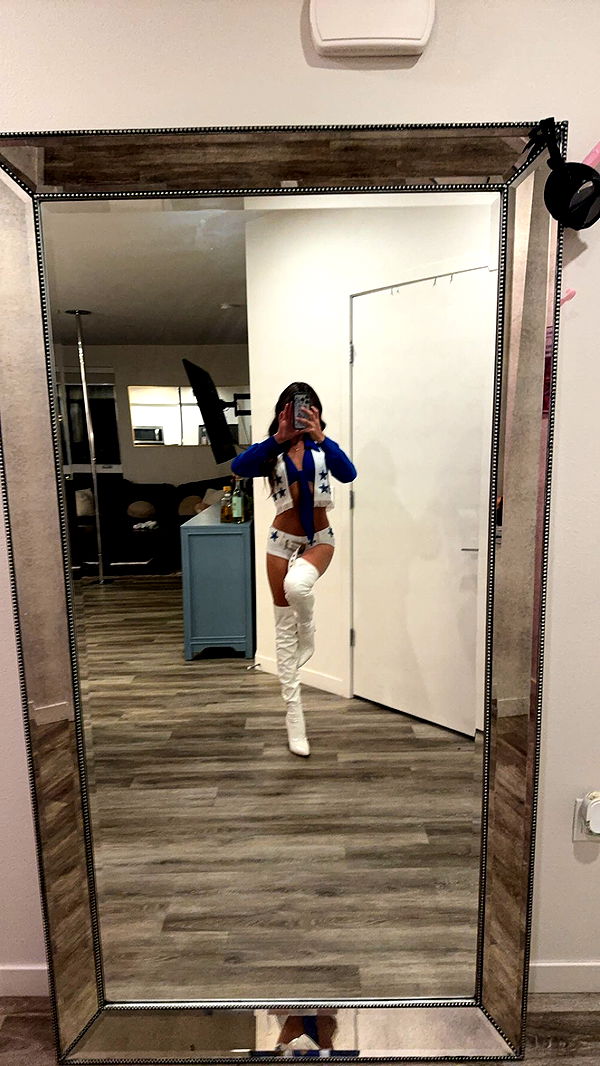 chloerosenbaum image ~ Altpins