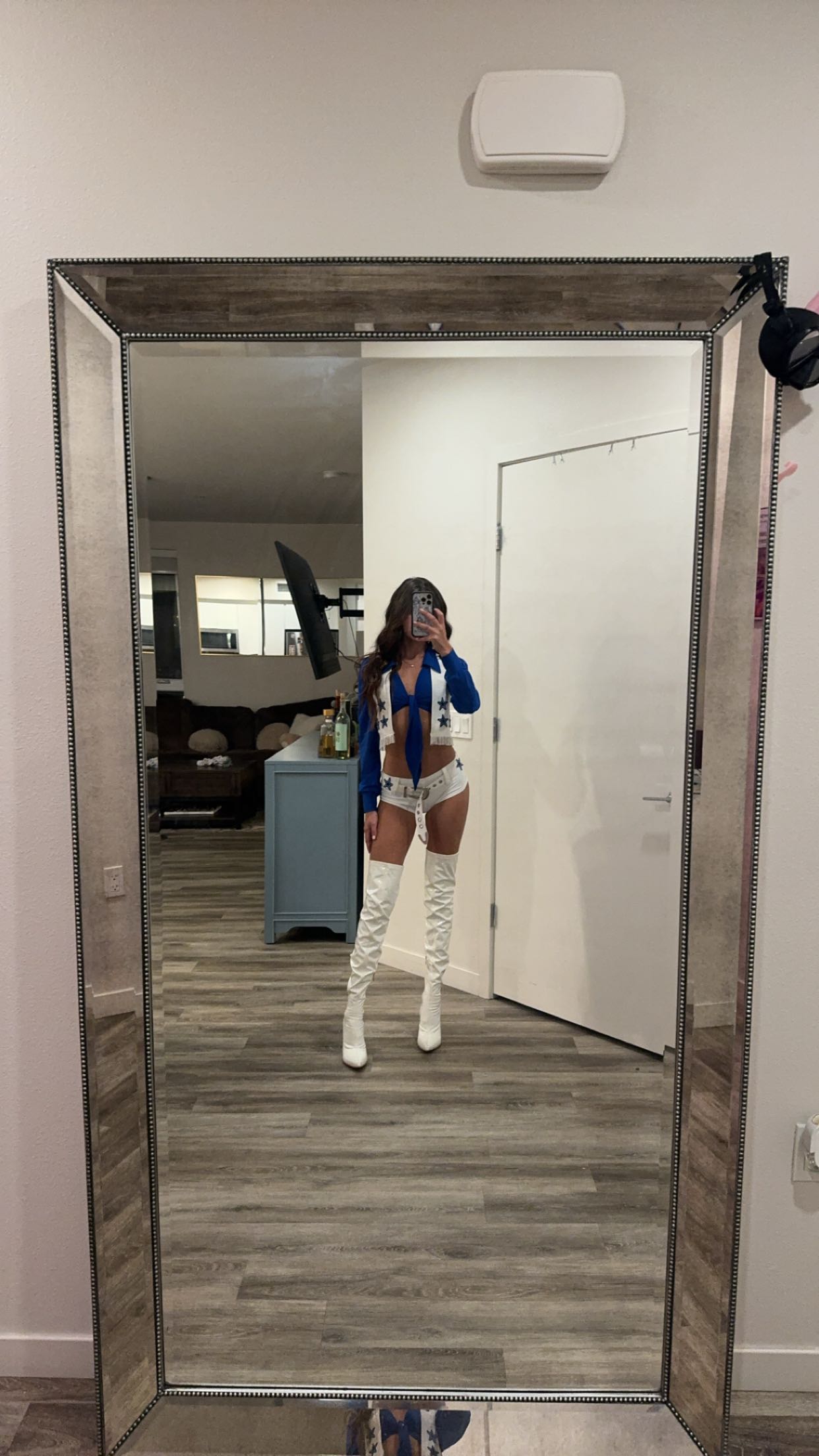 chloerosenbaum snapchat image archive image