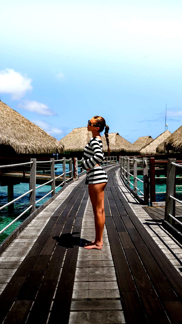 chloerosenbaum image ~ Altpins