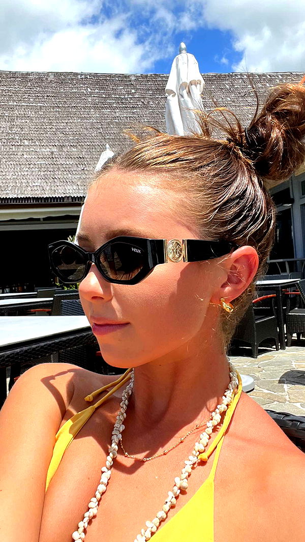 chloerosenbaum image ~ Altpins