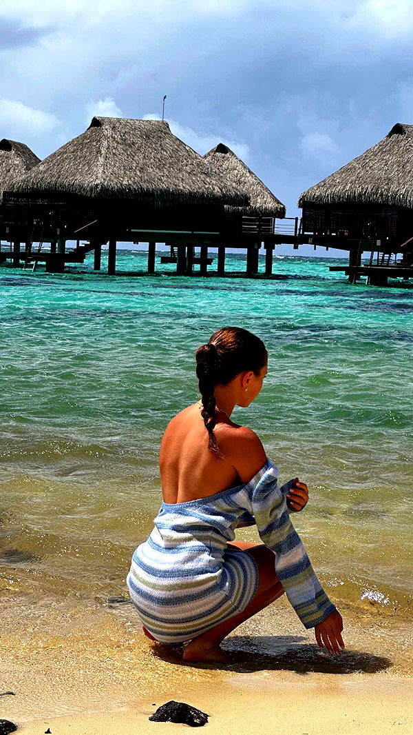 chloerosenbaum image ~ Altpins