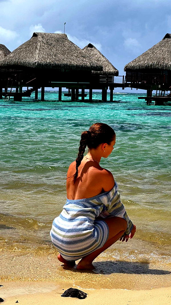 chloerosenbaum image ~ Altpins