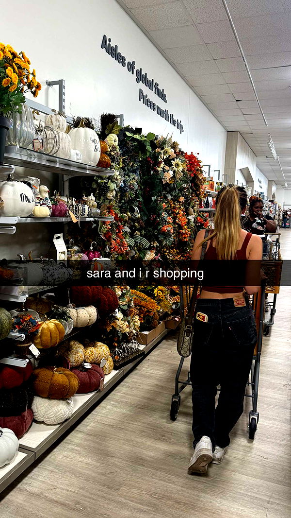 chloerosenbaum image ~ Altpins