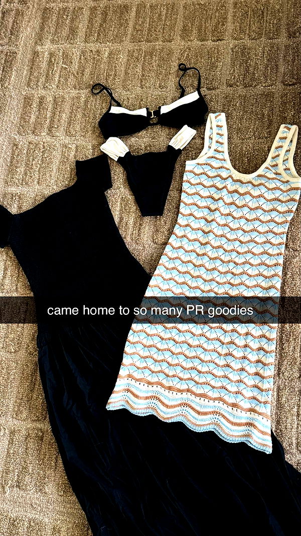 chloerosenbaum image ~ Altpins