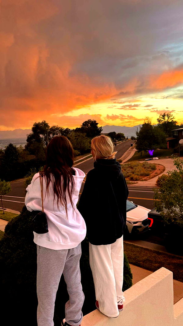 chloerosenbaum image ~ Altpins