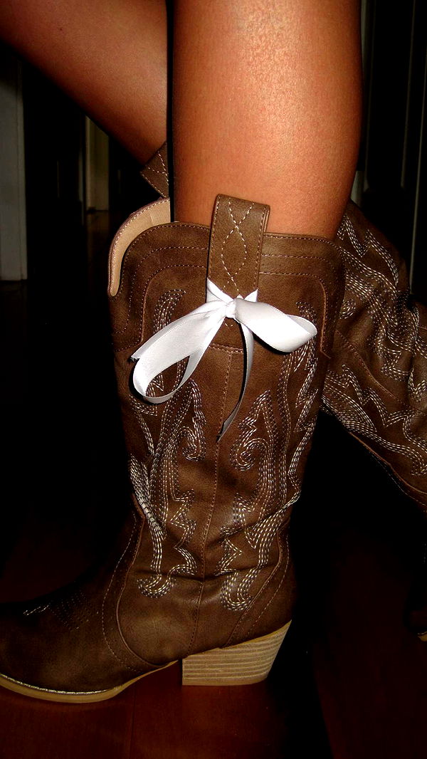 chloerosenbaum image ~ Altpins