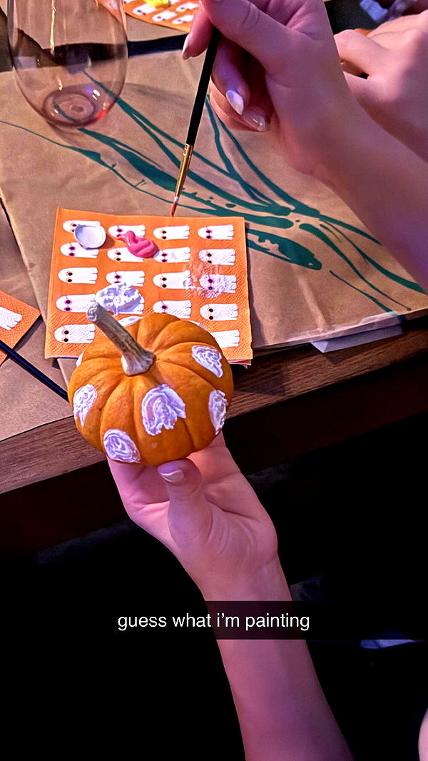 chloerosenbaum image ~ Altpins