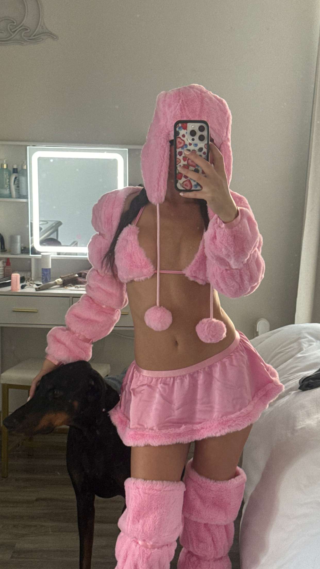 chloerosenbaum snapchat image archive image