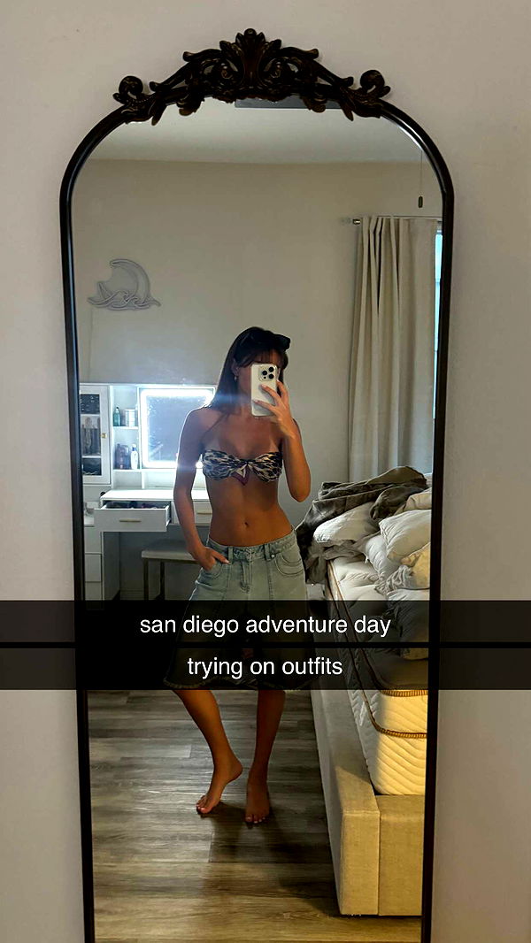 chloerosenbaum image ~ Altpins