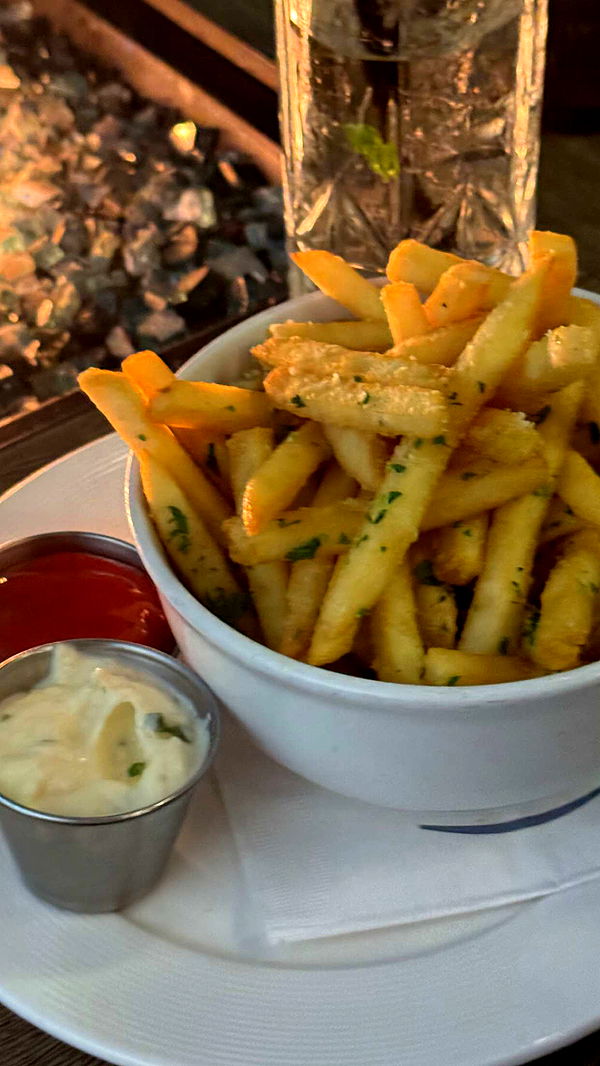 chloerosenbaum image ~ Altpins