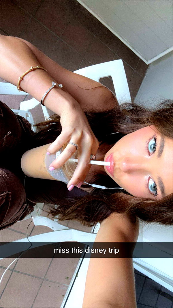 chloerosenbaum image ~ Altpins