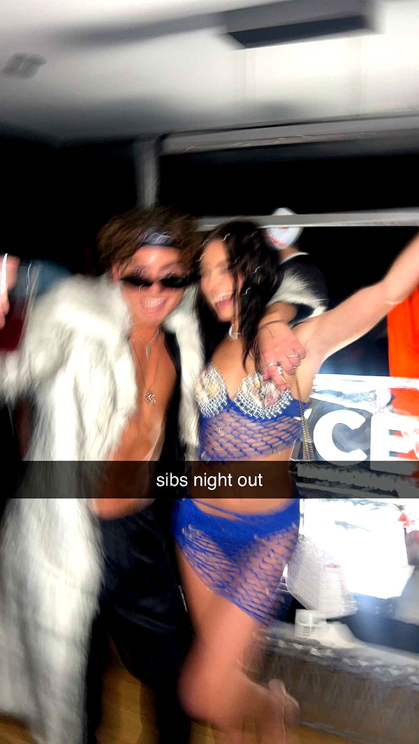 chloerosenbaum image ~ Altpins