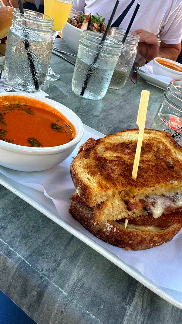 chloerosenbaum image ~ Altpins