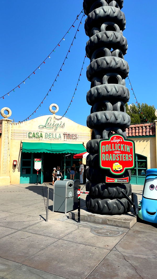 chloerosenbaum image ~ Altpins