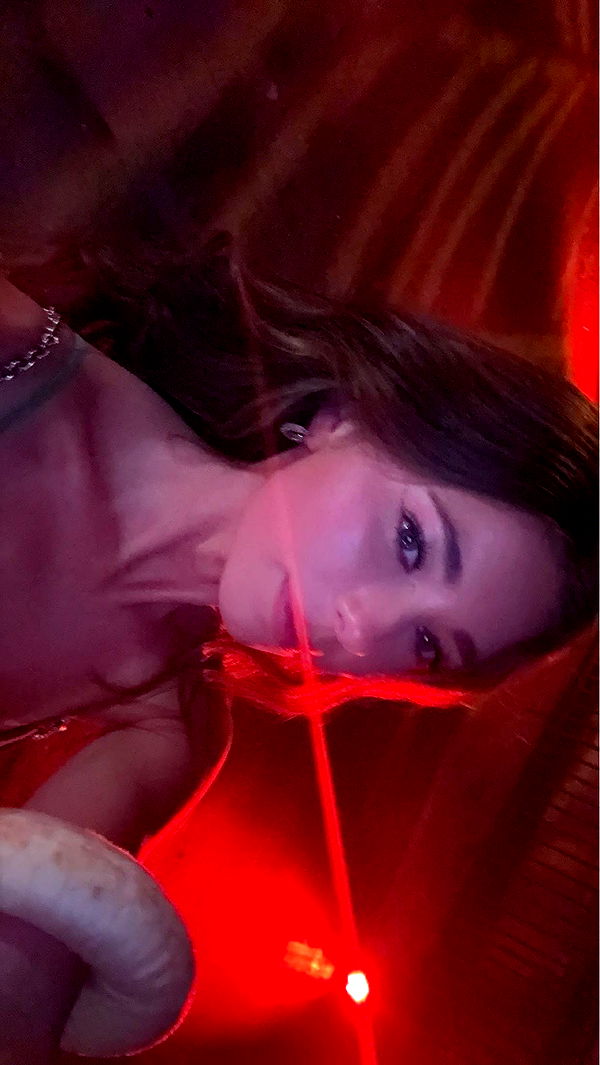 chloerosenbaum image ~ Altpins