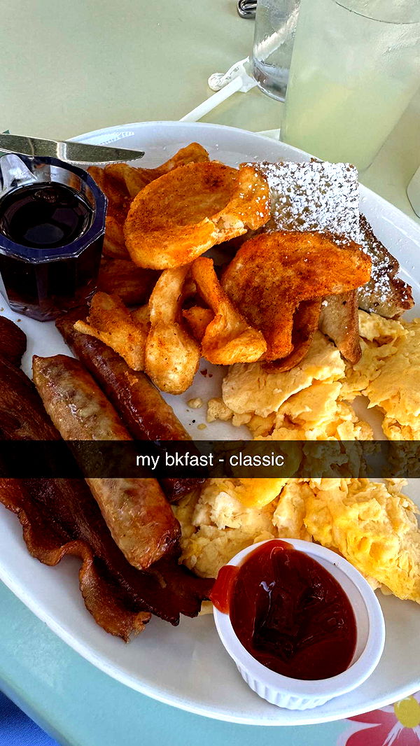 chloerosenbaum image ~ Altpins