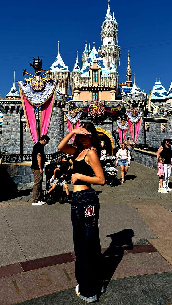 chloerosenbaum image ~ Altpins