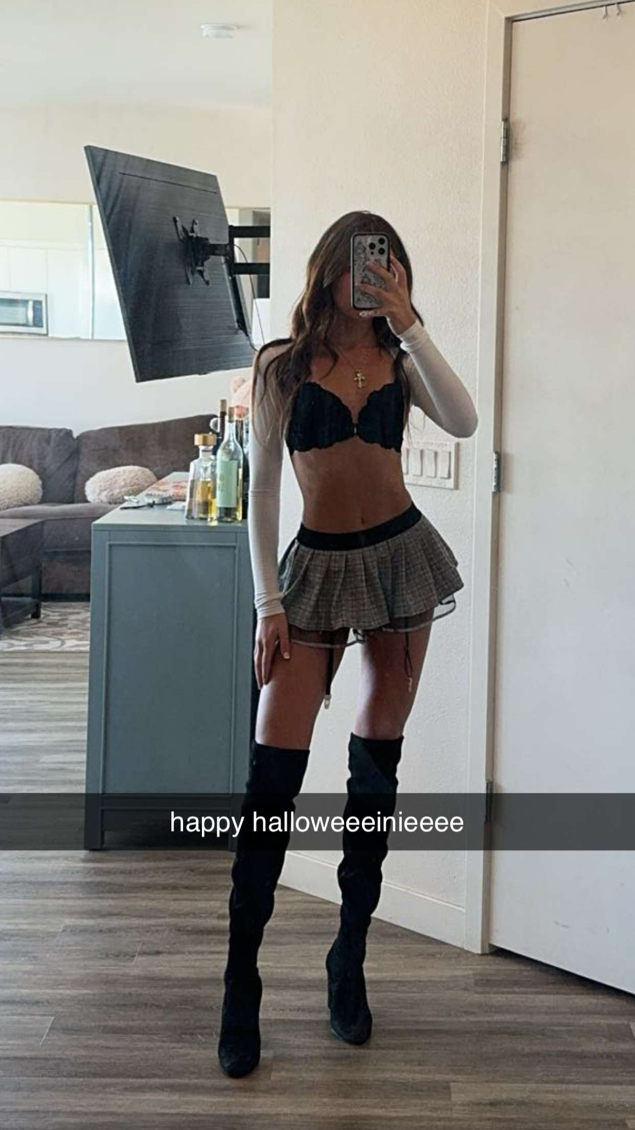 chloerosenbaum snapchat image archive image