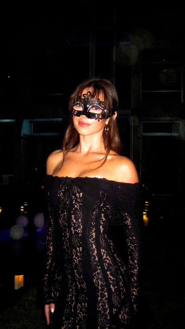 chloerosenbaum image ~ Altpins