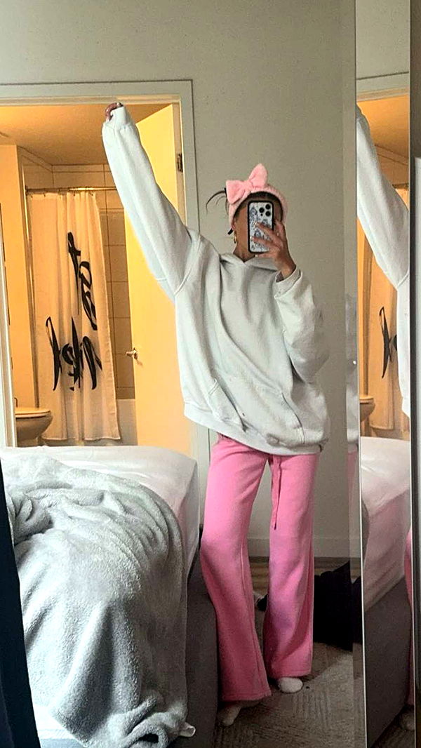 chloerosenbaum image ~ Altpins