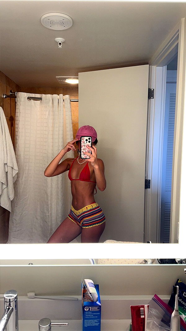 chloerosenbaum image ~ Altpins